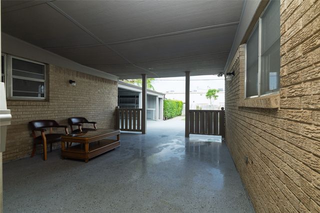 6228 Wheaton Drive, Fort Worth, TX 76133