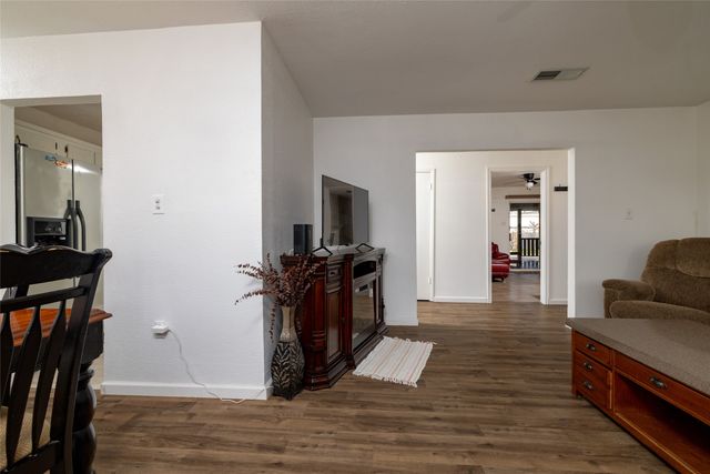 6228 Wheaton Drive, Fort Worth, TX 76133