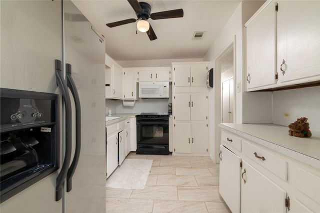 6228 Wheaton Drive, Fort Worth, TX 76133