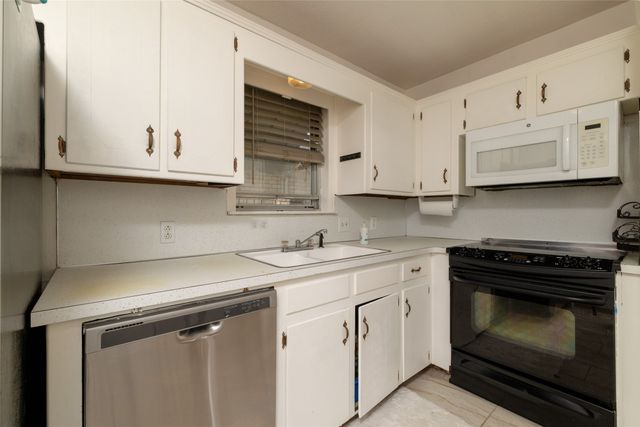 6228 Wheaton Drive, Fort Worth, TX 76133