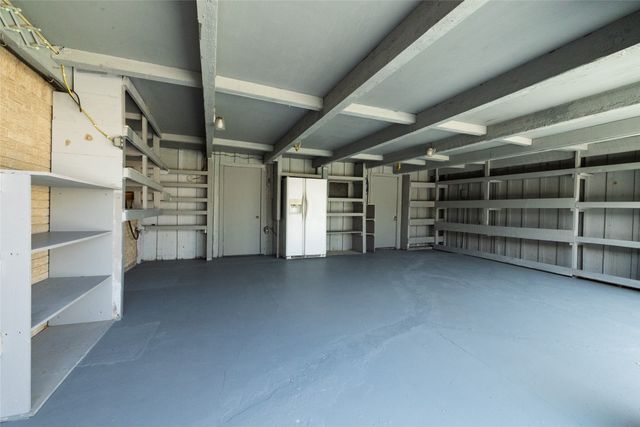 6228 Wheaton Drive, Fort Worth, TX 76133