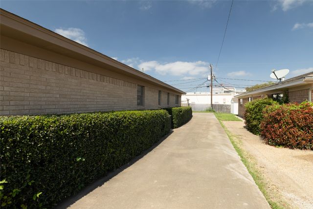 6228 Wheaton Drive, Fort Worth, TX 76133