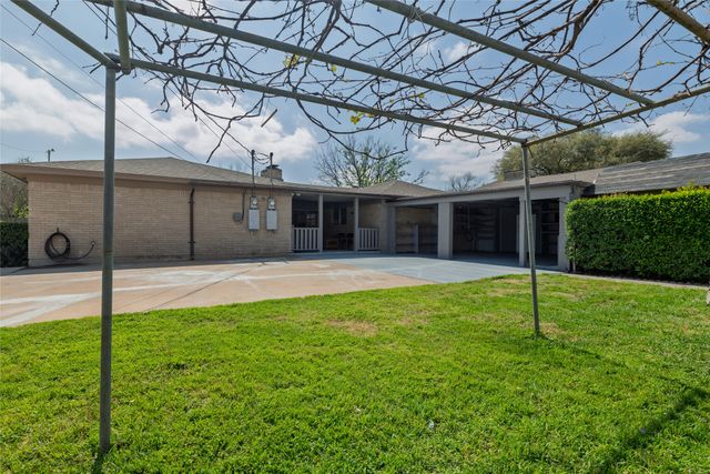 6228 Wheaton Drive, Fort Worth, TX 76133