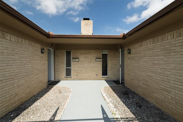 6228 Wheaton Drive, Fort Worth, TX 76133