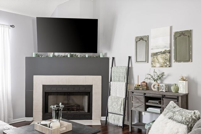 10864 Washington Bay Drive, Fishers, IN 46037