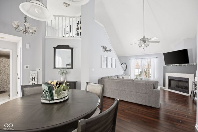 10864 Washington Bay Drive, Fishers, IN 46037