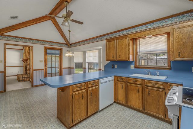 10012 Aylesbury Court, Shreveport, LA 71118