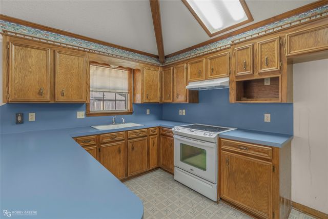 10012 Aylesbury Court, Shreveport, LA 71118