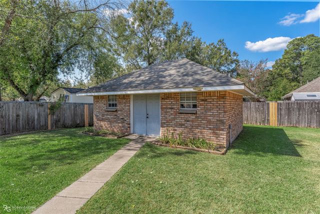 10012 Aylesbury Court, Shreveport, LA 71118