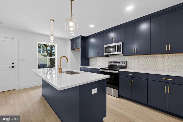 340 E BARNARD ST, West Chester, PA 19382