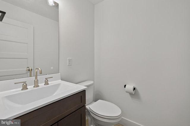 340 E BARNARD ST, West Chester, PA 19382