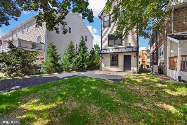 340 E BARNARD ST, West Chester, PA 19382