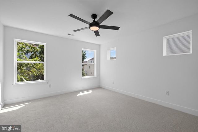 340 E BARNARD ST, West Chester, PA 19382