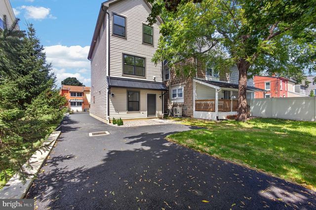 340 E BARNARD ST, West Chester, PA 19382