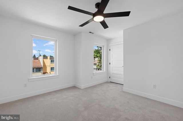 340 E BARNARD ST, West Chester, PA 19382