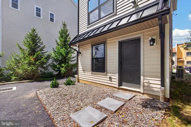 340 E BARNARD ST, West Chester, PA 19382