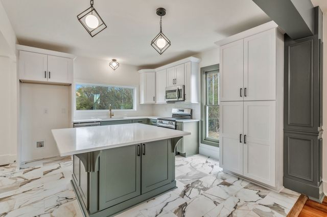 203 Liberty Ln, Madison, TN 37115