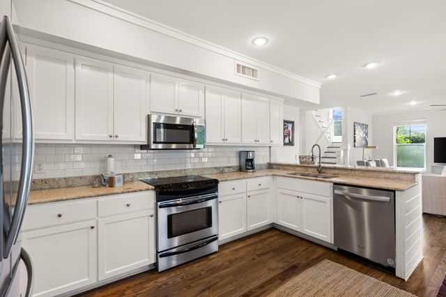 176 Hilltop Drive, Santa Rosa Beach, FL 32459