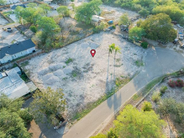 2114 Polk Avenue N, Mission, TX 78573