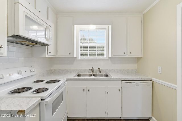 206 Ogilsvie Street, Petal, MS 39465