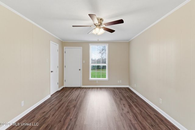 206 Ogilsvie Street, Petal, MS 39465