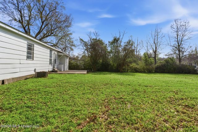 206 Ogilsvie Street, Petal, MS 39465