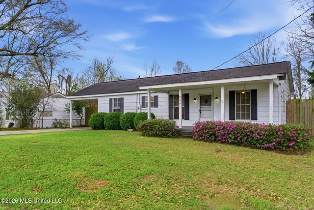 206 Ogilsvie Street, Petal, MS 39465