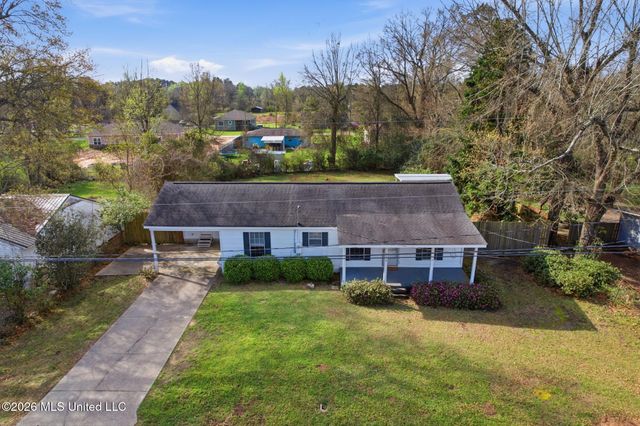 206 Ogilsvie Street, Petal, MS 39465