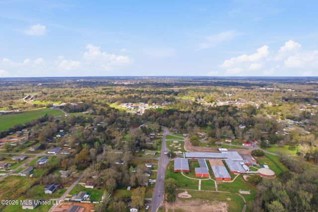 206 Ogilsvie Street, Petal, MS 39465