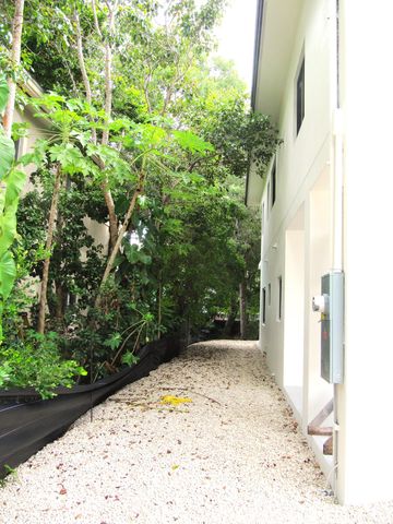 25 Abaco Road, Key Largo, FL 33037