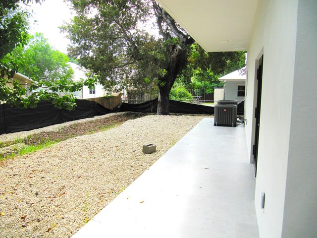 25 Abaco Road, Key Largo, FL 33037