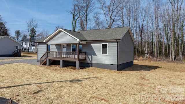 250 Old Lumber Yard Road, Morganton, NC 28655