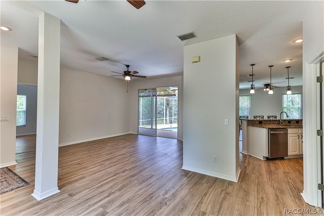 5 GERANIUM Drive, Homosassa, FL 34446