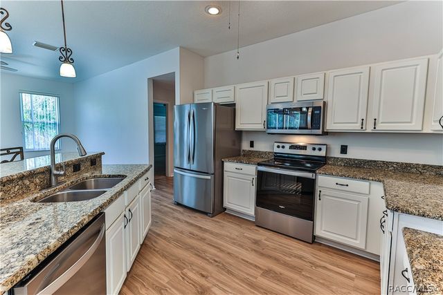 5 GERANIUM Drive, Homosassa, FL 34446