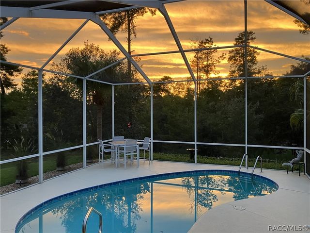 5 GERANIUM Drive, Homosassa, FL 34446