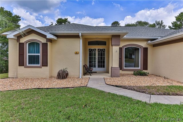5 GERANIUM Drive, Homosassa, FL 34446