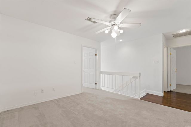 20 Fairway Woods Circle, Maumelle, AR 72113