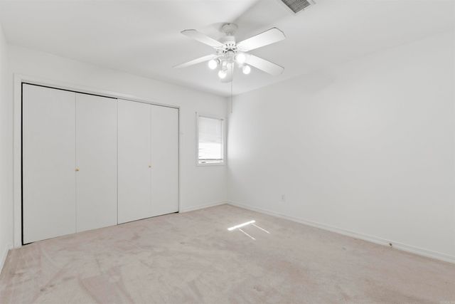 20 Fairway Woods Circle, Maumelle, AR 72113