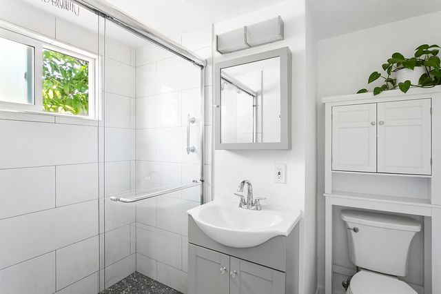 2214 N Spruce Street, Santa Ana, CA 92706