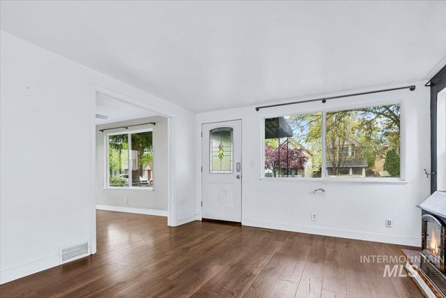 6514 W Post St, Boise, ID 83704