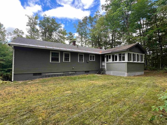 13 Birchdale Road, Bow, NH 03304