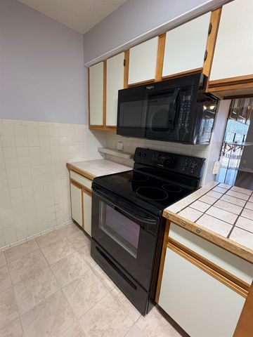 922-A Fairwood Lakes Dr., Myrtle Beach, SC 29588