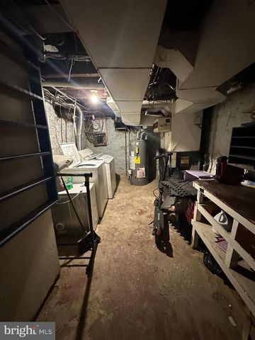 2629 S MARSHALL ST, Philadelphia, PA 19148