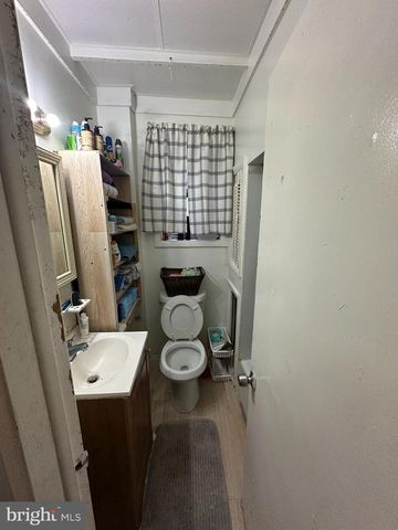 2629 S MARSHALL ST, Philadelphia, PA 19148