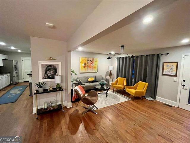 1335 Hillcrest Drive, Sugar Hill, GA 30518