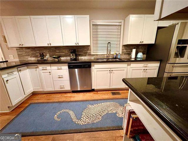 1335 Hillcrest Drive, Sugar Hill, GA 30518