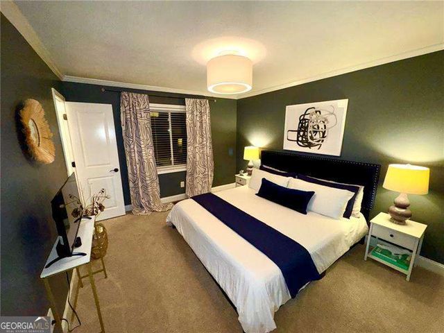 1335 Hillcrest Drive, Sugar Hill, GA 30518