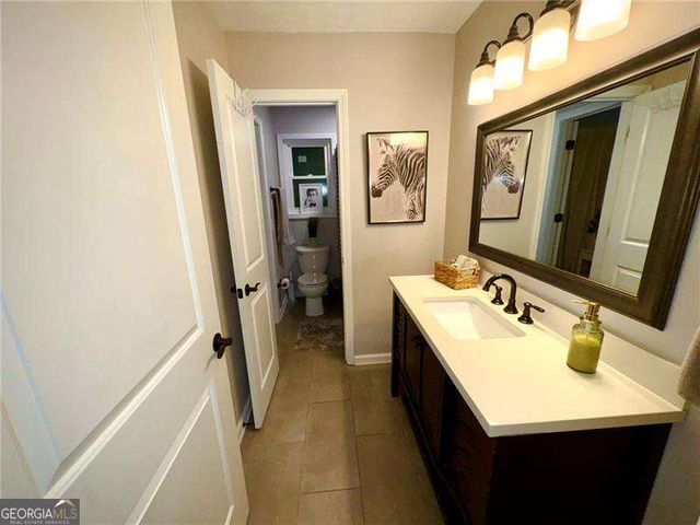 1335 Hillcrest Drive, Sugar Hill, GA 30518