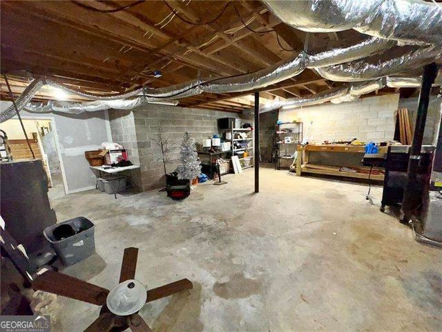 1335 Hillcrest Drive, Sugar Hill, GA 30518