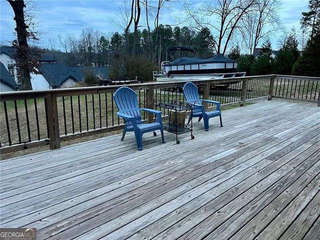 1335 Hillcrest Drive, Sugar Hill, GA 30518